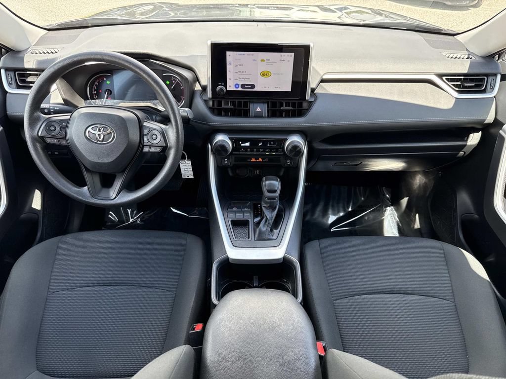 Used 2024 Toyota RAV4 LE FWD image 18