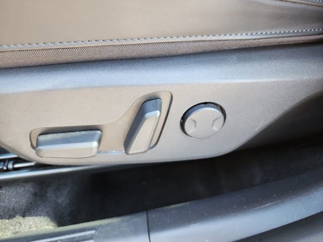 Used 2023 Kia Niro EX image 15