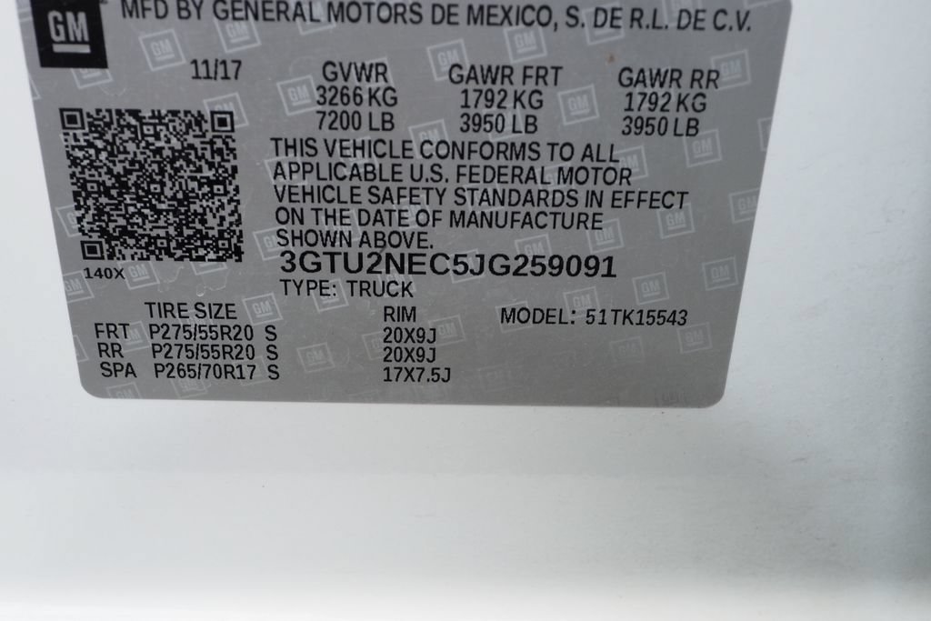 Used 2018 GMC Sierra 1500 SLT w/ SLT Premium Package AWD/4WD image 30