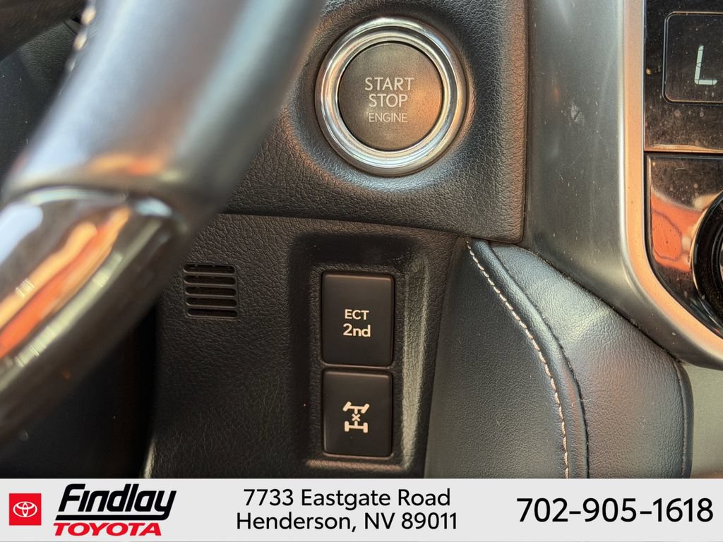 Used 2022 Lexus GX 460 Premium w/ Accessory Package AWD/4WD image 30