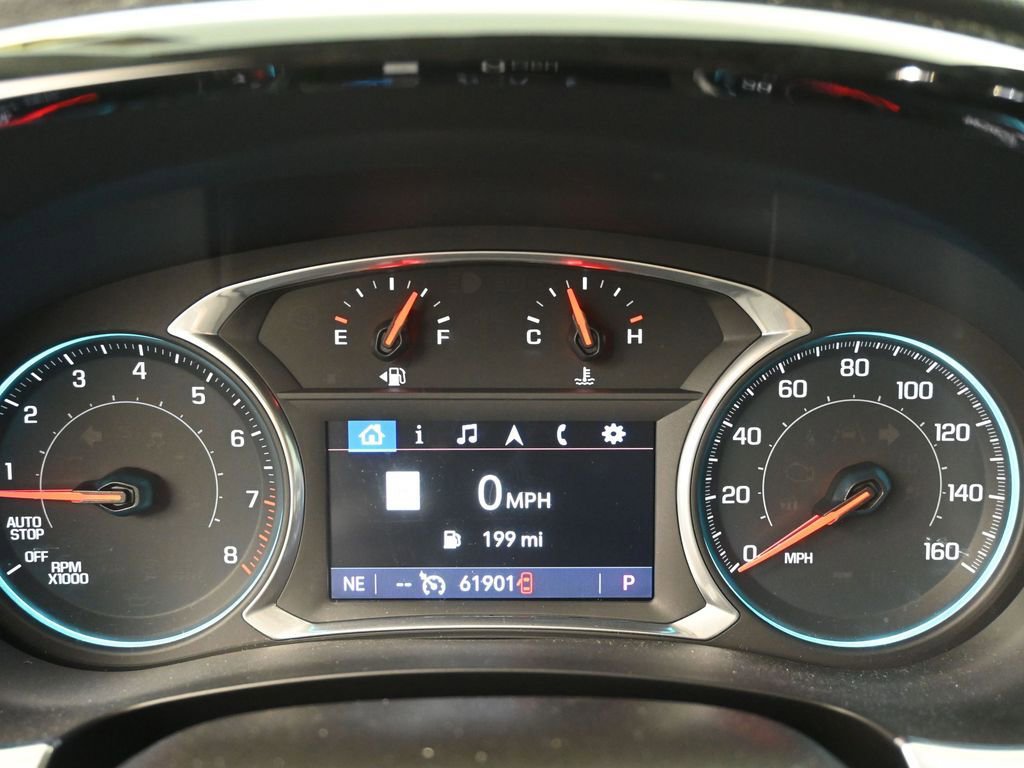Used 2021 Chevrolet Traverse RS FWD image 11