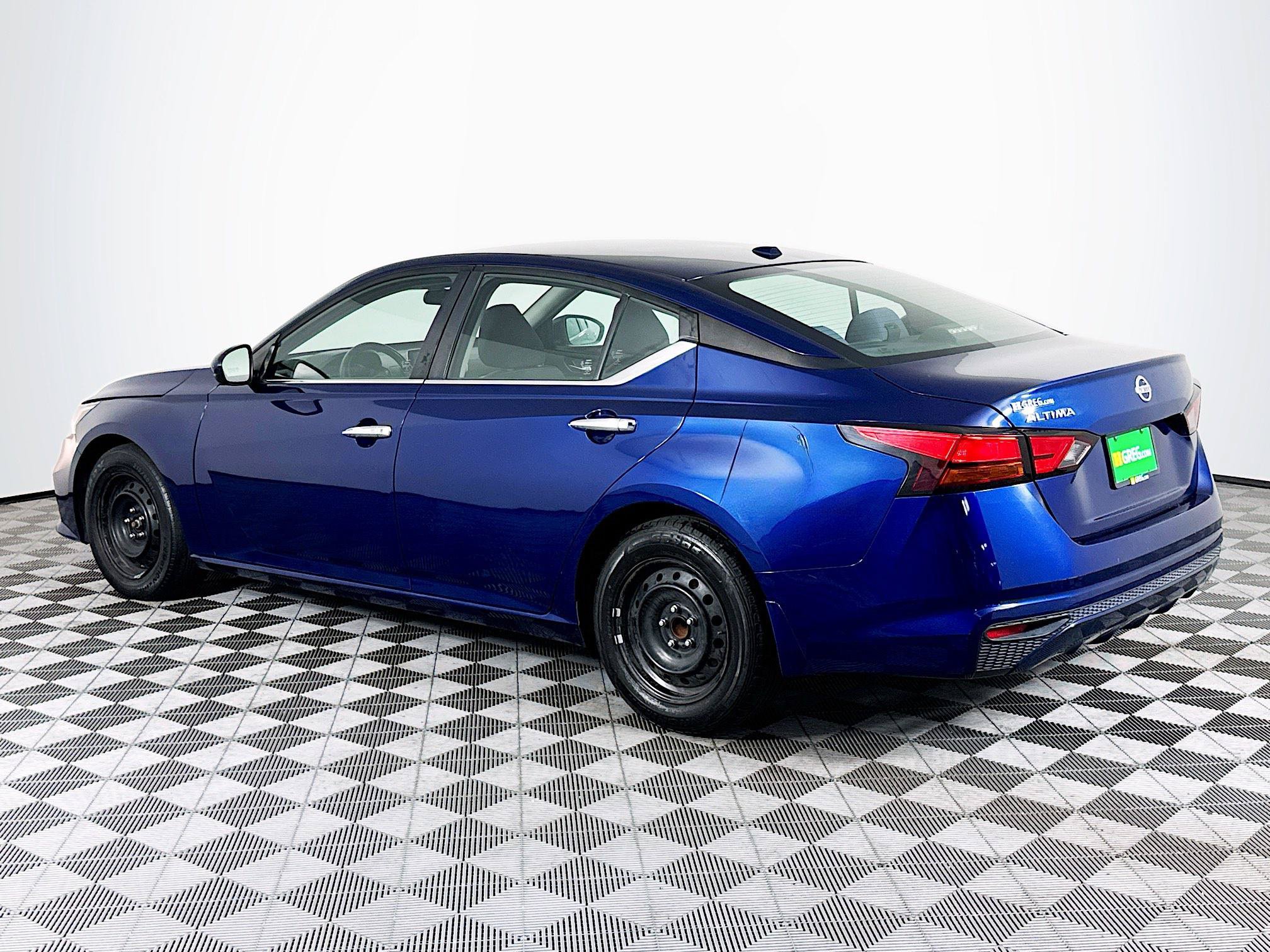 Used 2020 Nissan Altima 2.5 S FWD image 6