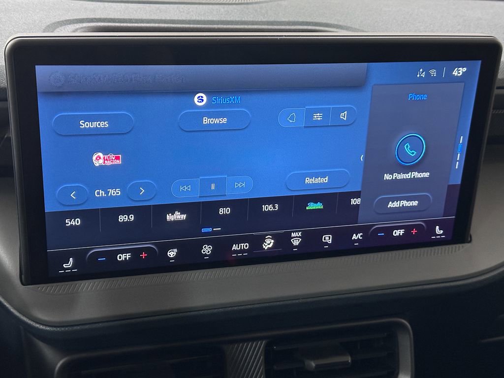 New 2026 Ford Maverick Lariat w/ Black Appearance Package image 34