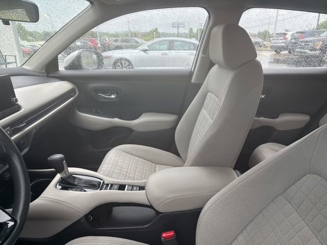 Used 2023 Honda HR-V LX image 11