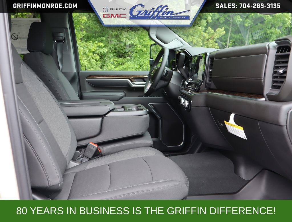 New 2026 GMC Sierra 3500 SLE w/ SLE Value Package AWD/4WD image 33