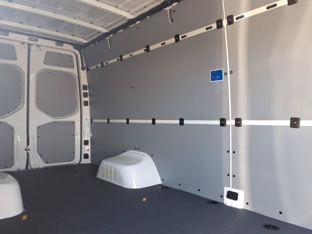 New 2025 Mercedes-Benz Sprinter 3500 image 7