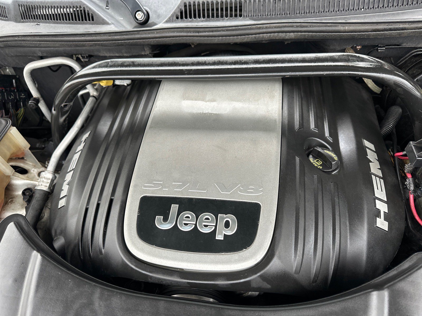 Used 2006 Jeep Commander Limited AWD/4WD image 24