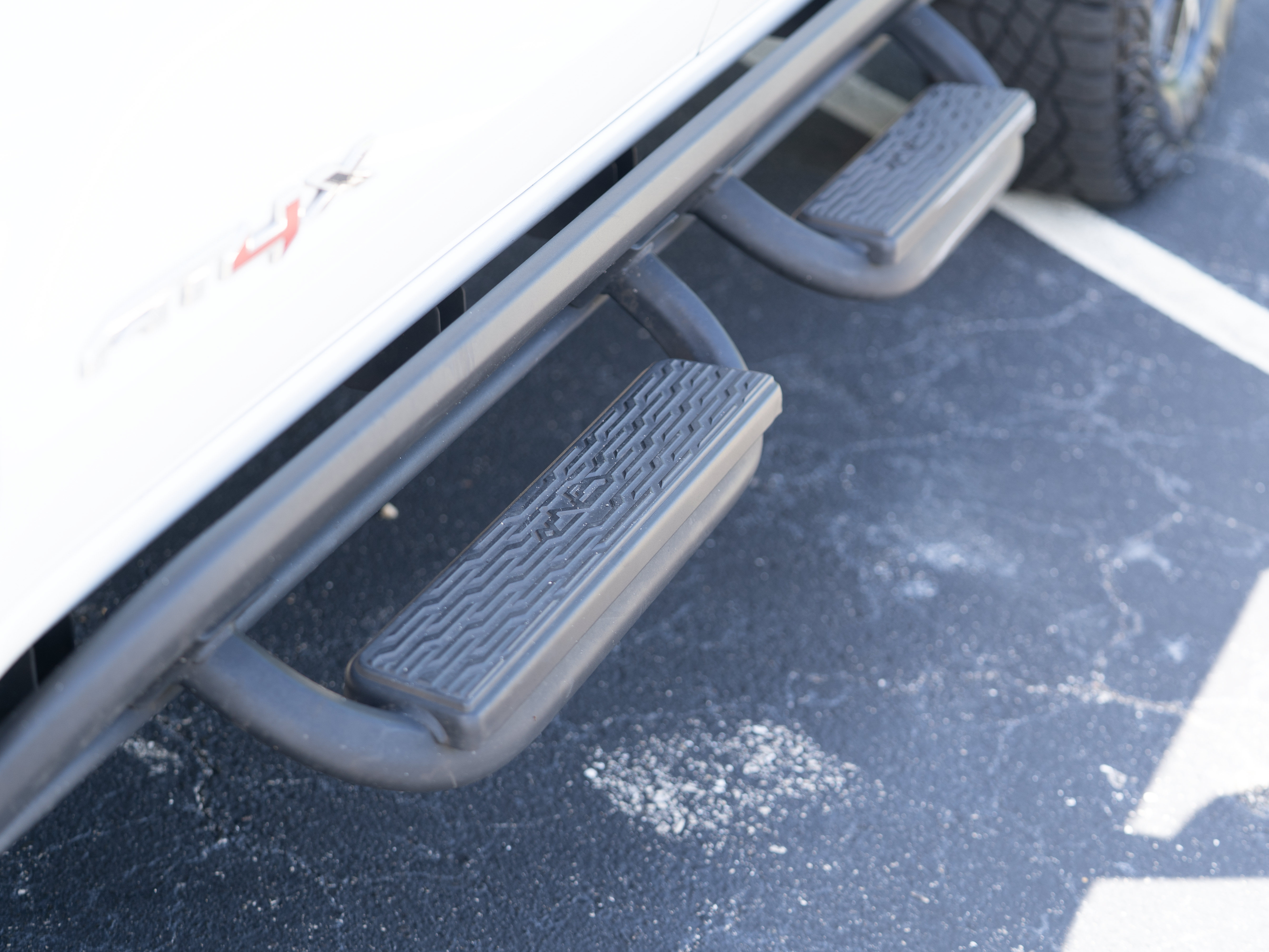 Used 2024 GMC Canyon AT4X AWD/4WD image 52