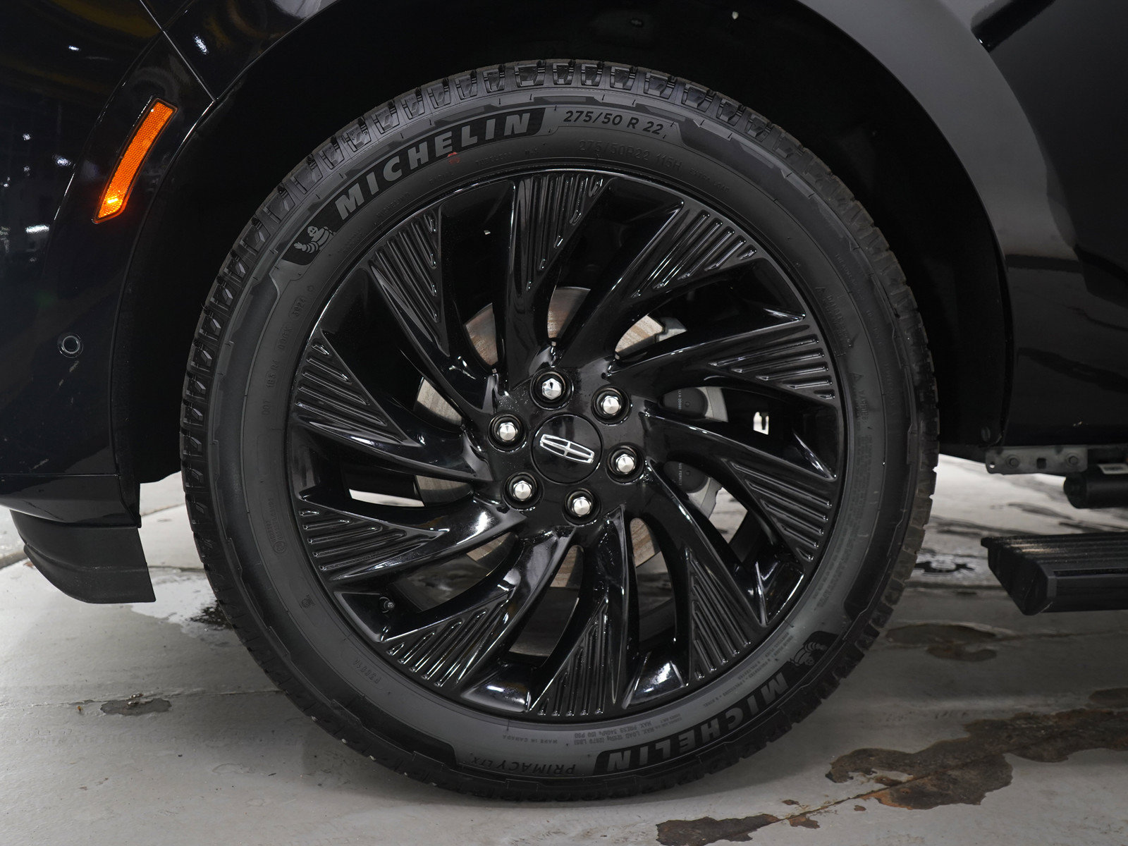 Used 2025 Lincoln Navigator Reserve w/ Jet Appearance Package AWD/4WD image 33