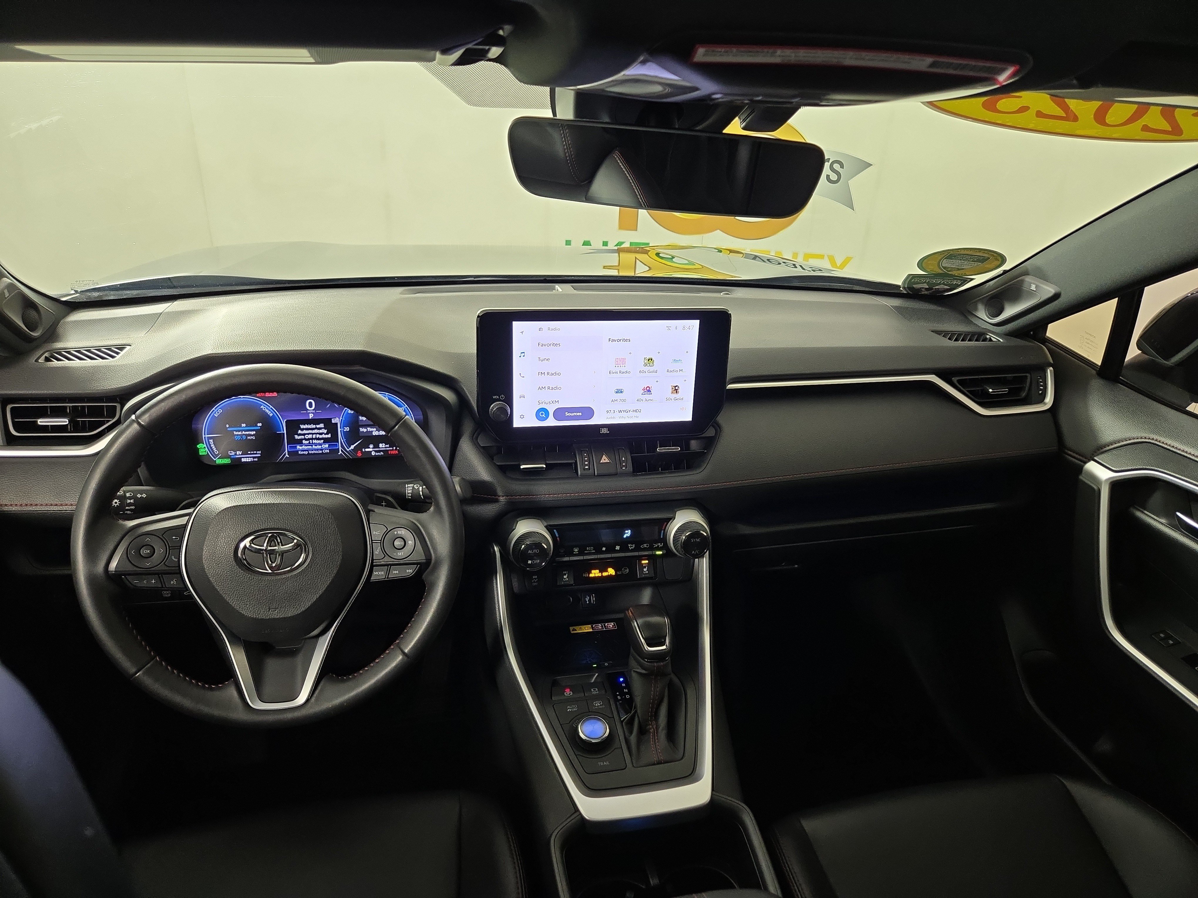 Used 2023 Toyota RAV4 XSE AWD/4WD image 14