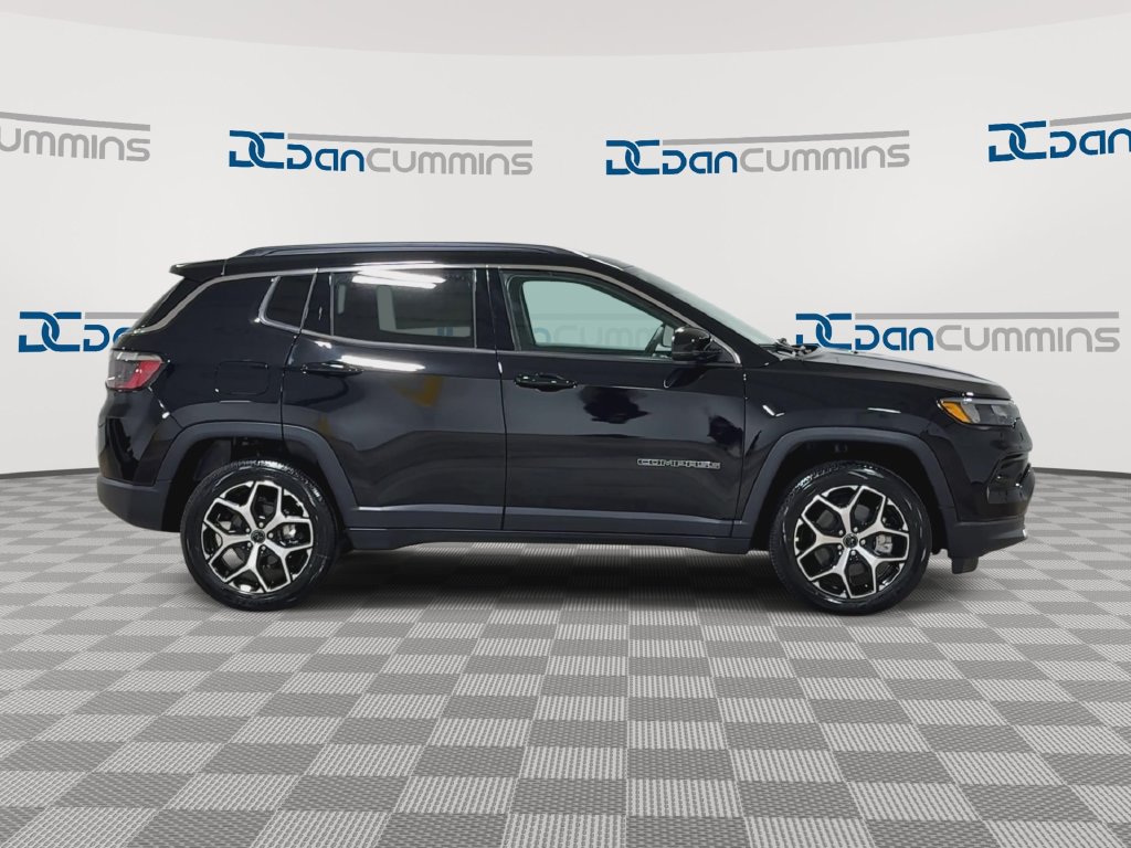 New 2026 Jeep Compass Limited AWD/4WD image 2