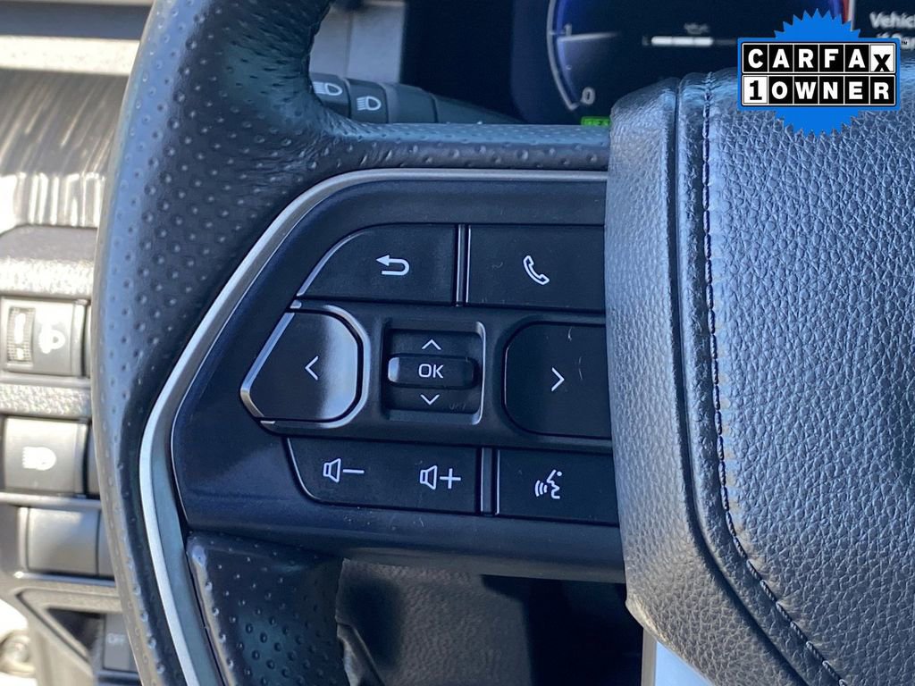 Certified 2025 Toyota 4Runner Platinum image 24