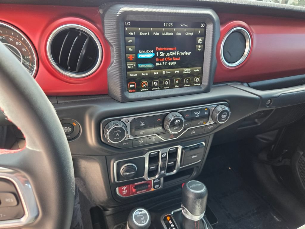 Used 2023 Jeep Gladiator Rubicon w/ LED Lighting Group AWD/4WD image 23