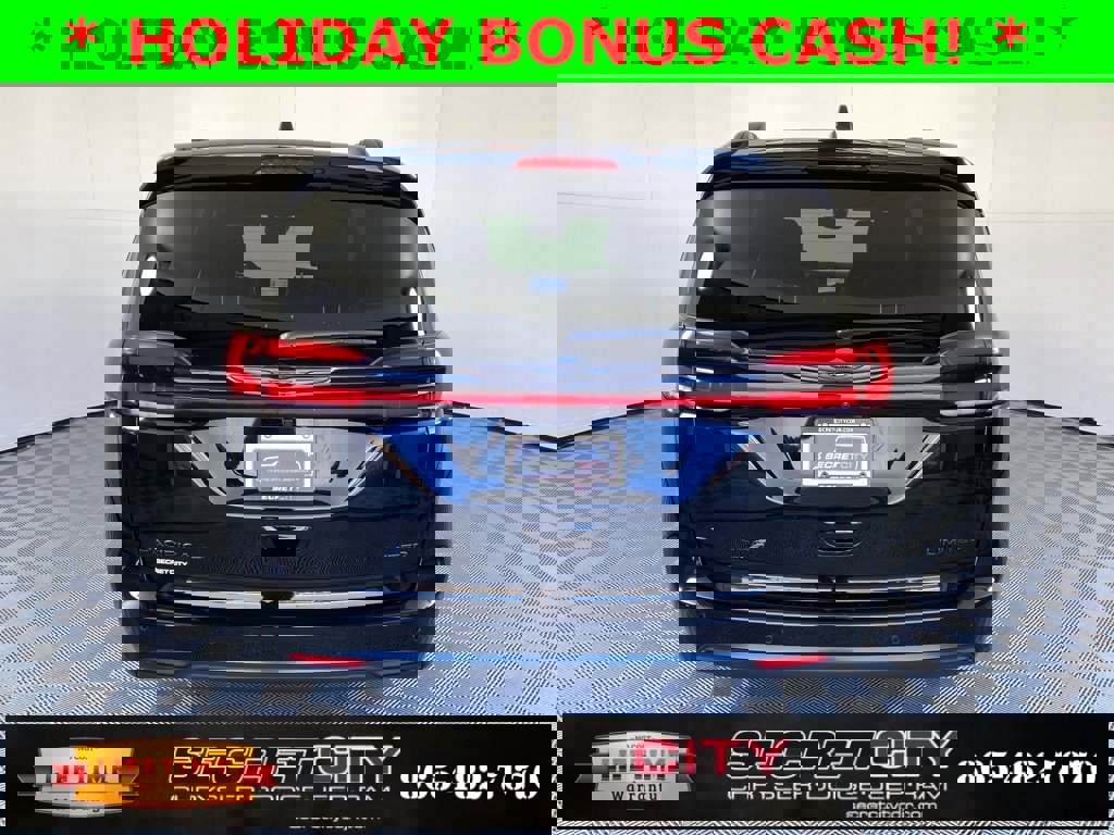 New 2026 Chrysler Pacifica Limited w/ S Appearance Package image 6