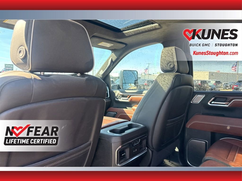 Used 2025 GMC Sierra 3500 Denali Ultimate AWD/4WD image 40