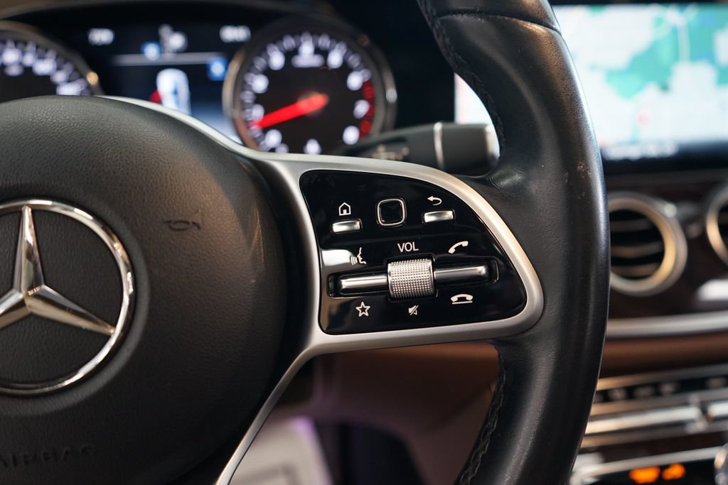 Used 2019 Mercedes-Benz E 300 w/ Premium 1 Package image 32