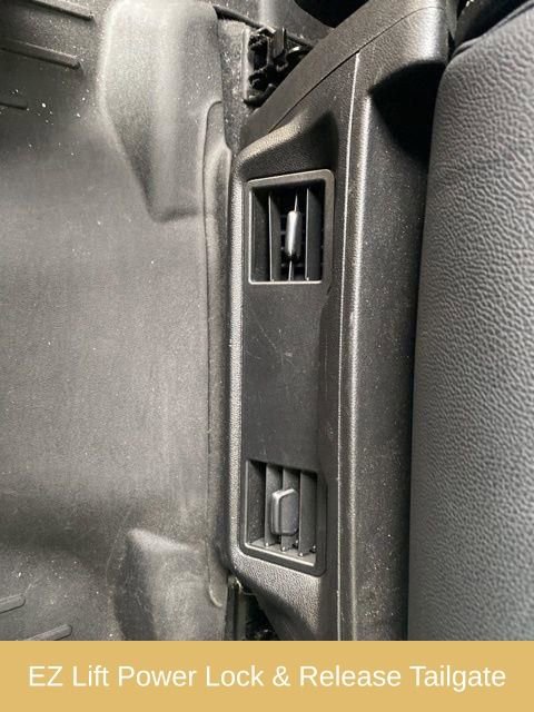 Used 2022 Chevrolet Silverado 1500 Custom w/ LPO, Dark Essentials Package image 24