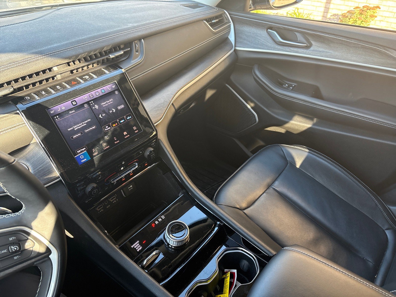 Used 2021 Jeep Grand Cherokee L Limited image 18