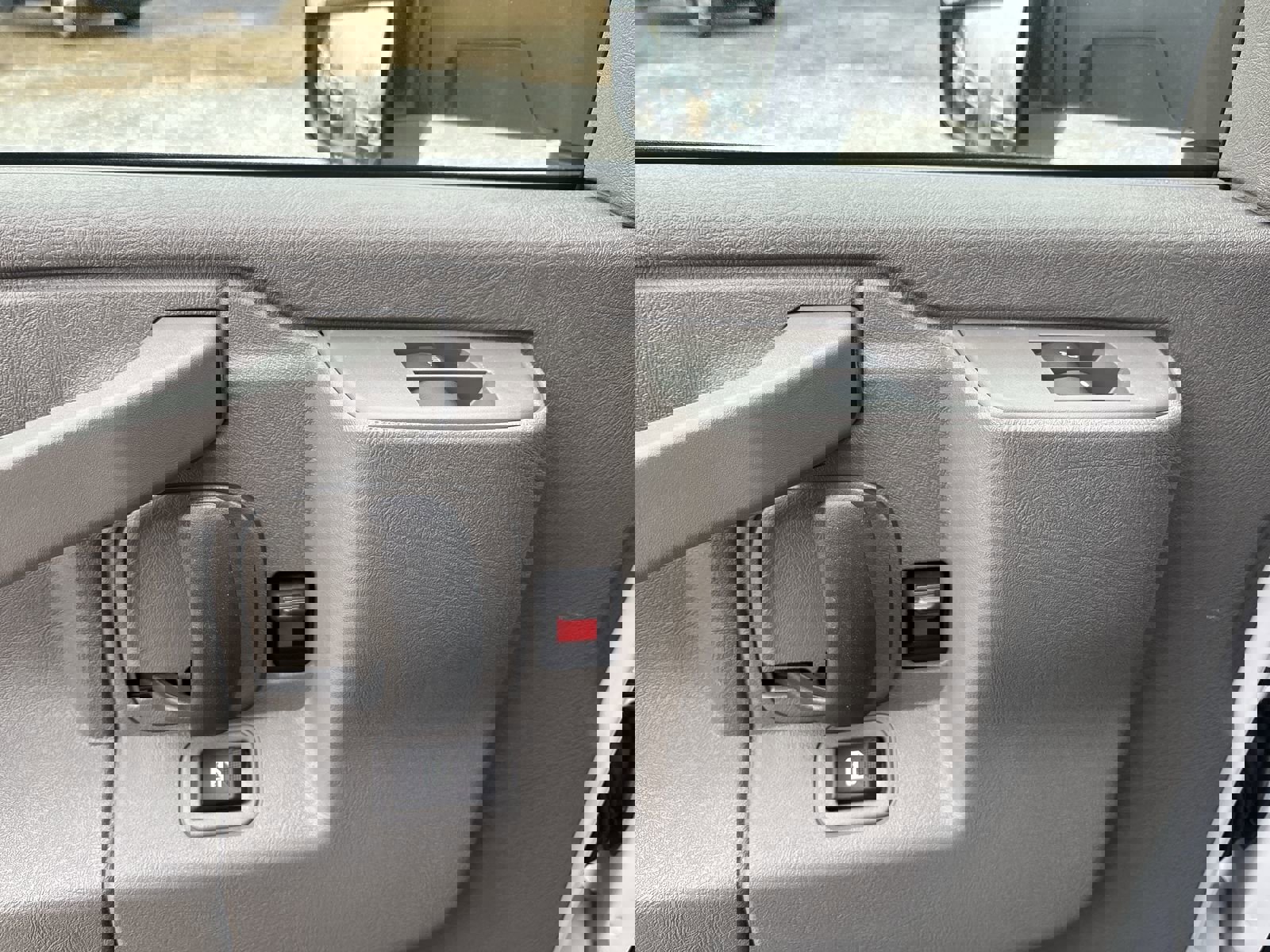 New 2025 Chevrolet Express 3500 w/ Power Convenience Package image 13