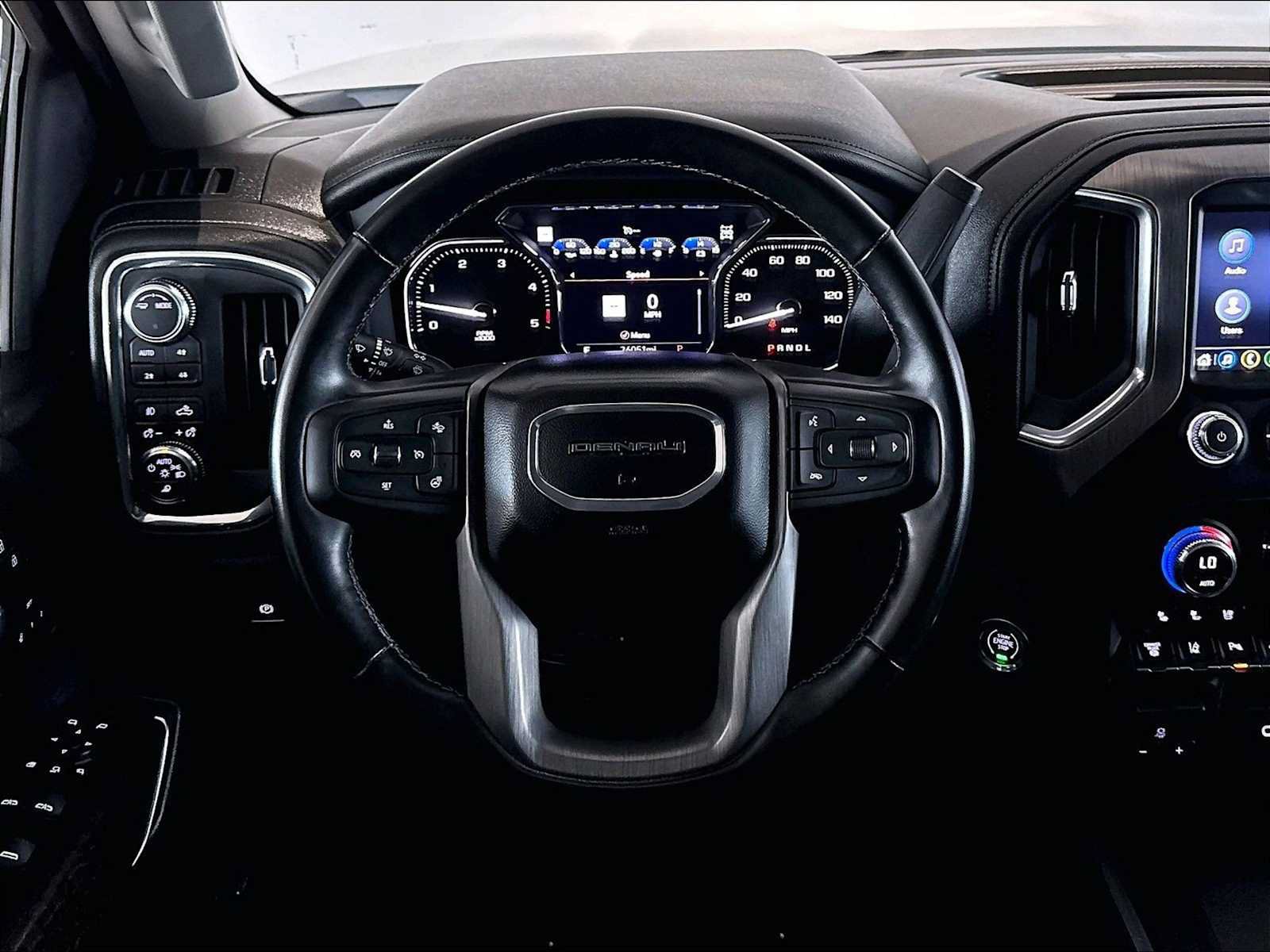 Used 2023 GMC Sierra 3500 Denali w/ Denali Ultimate Package AWD/4WD image 16