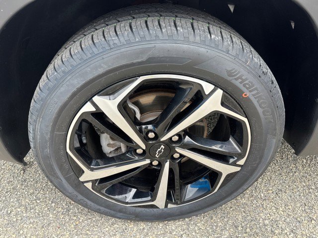 Used 2022 Chevrolet TrailBlazer RS w/ Sun and Liftgate Package image 20