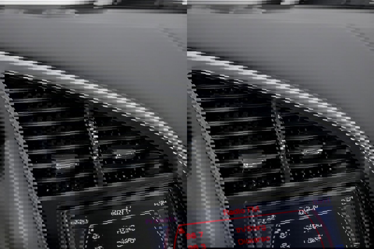 Used 2009 Audi R8 V8 image 30