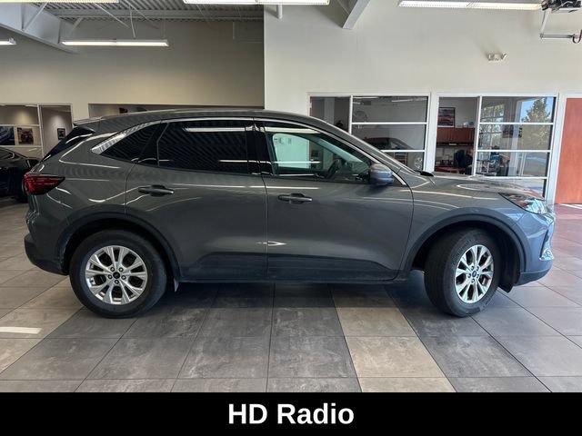 Used 2023 Ford Escape Active w/ Tech Pack #2 AWD/4WD image 8