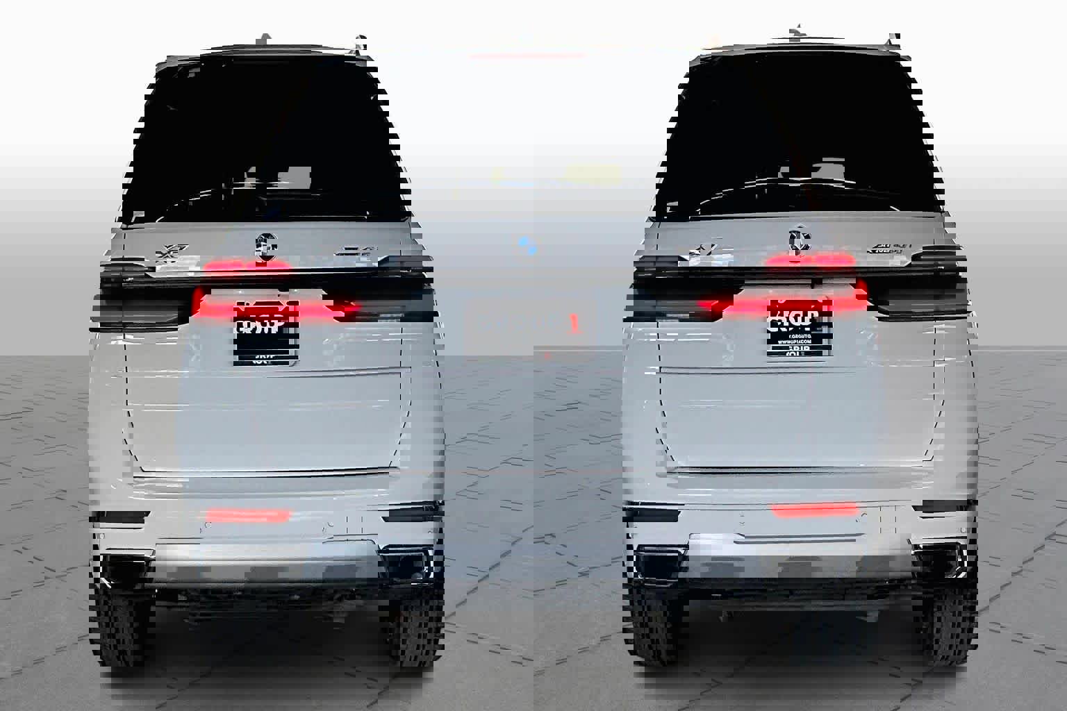 Used 2026 BMW X7 xDrive40i image 4