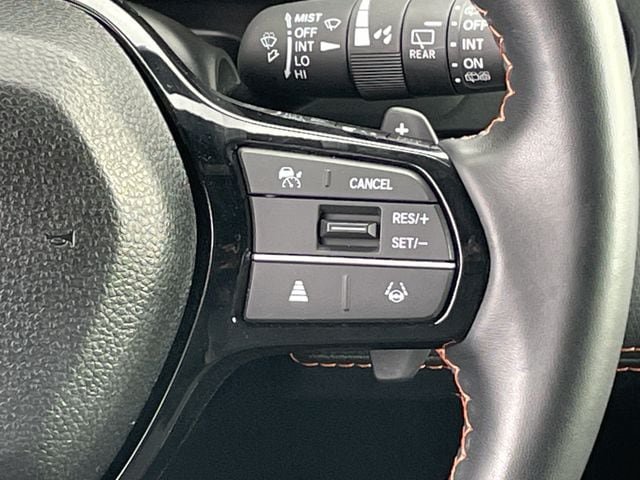 Used 2025 Honda Pilot Sport image 14