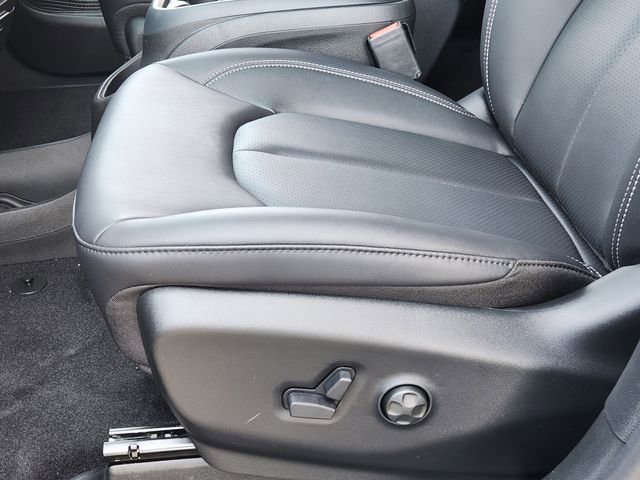 New 2026 Chrysler Pacifica Select image 19