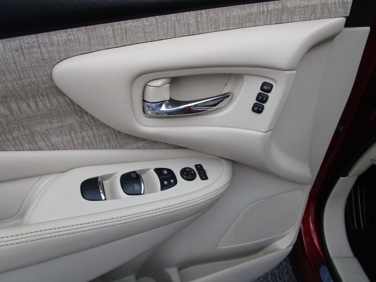 Used 2019 Nissan Murano SL FWD image 21