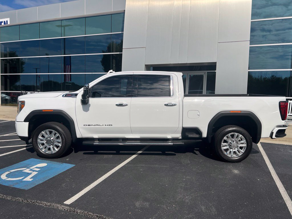 Used 2022 GMC Sierra 2500 Denali AWD/4WD image 2