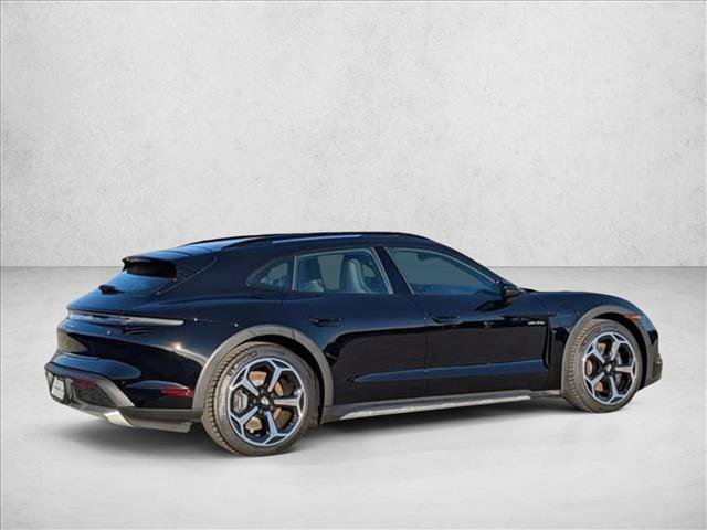 New 2025 Porsche Taycan 4 Cross Turismo image 9