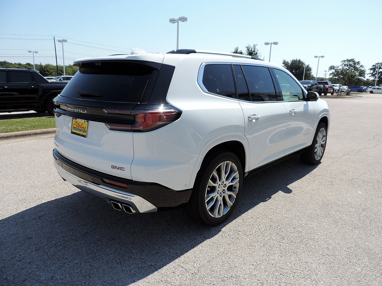 New 2026 GMC Acadia Denali w/ Super Cruise Package FWD image 5