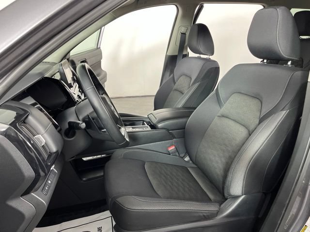Used 2024 Nissan Pathfinder SV FWD image 20