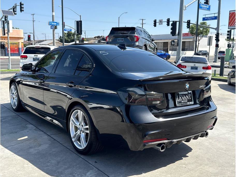 Used 2018 BMW 340i Sedan RWD image 5