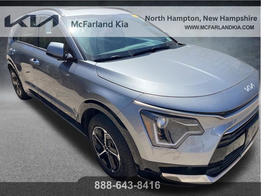 Used 2023 Kia Niro FWD image 3