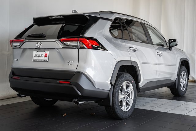 New 2025 Toyota RAV4 XLE image 4