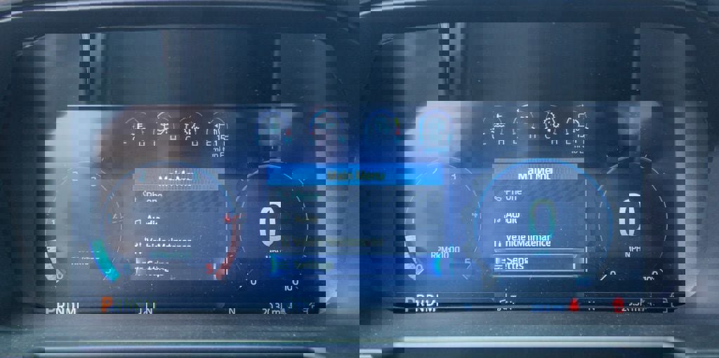 New 2025 Ford F250 Lariat w/ Lariat Ultimate Package image 30