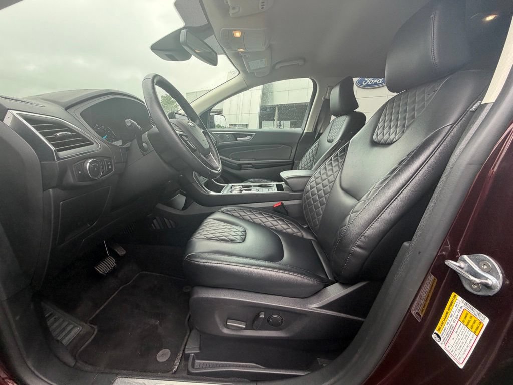 Used 2024 Ford Edge Titanium AWD/4WD image 18