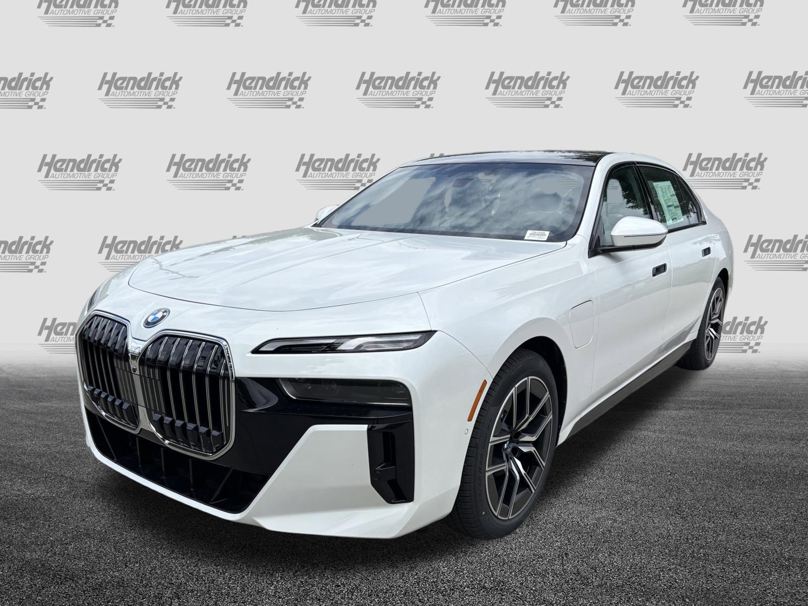 New 2026 BMW 750e xDrive AWD/4WD image 5