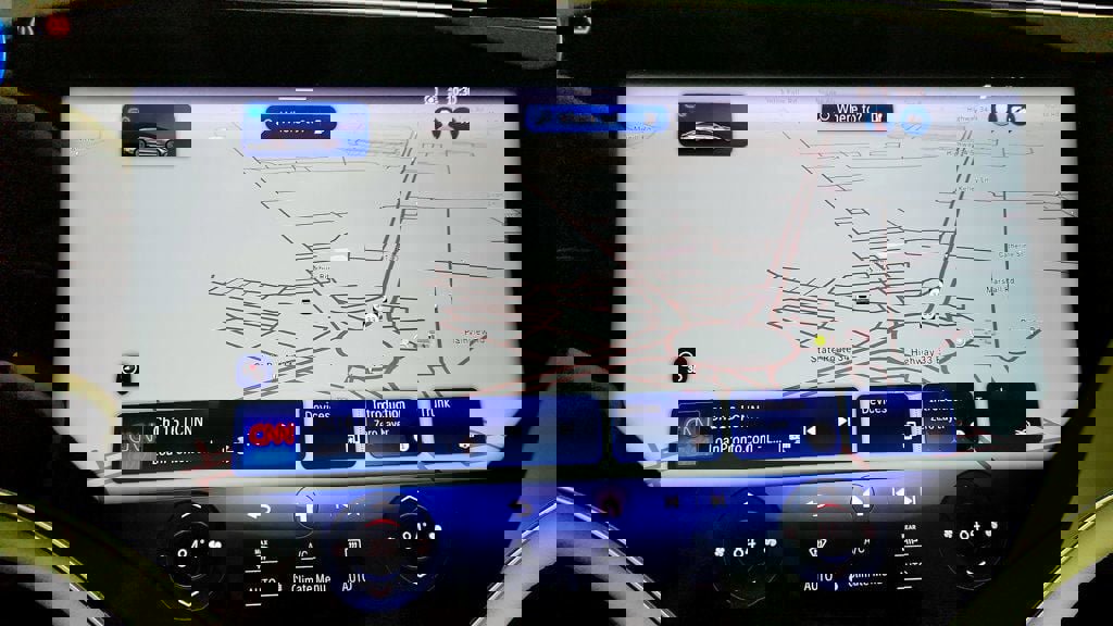 Used 2023 Mercedes-Benz EQS 580 4MATIC Sedan w/ Exclusive Trim Package image 18