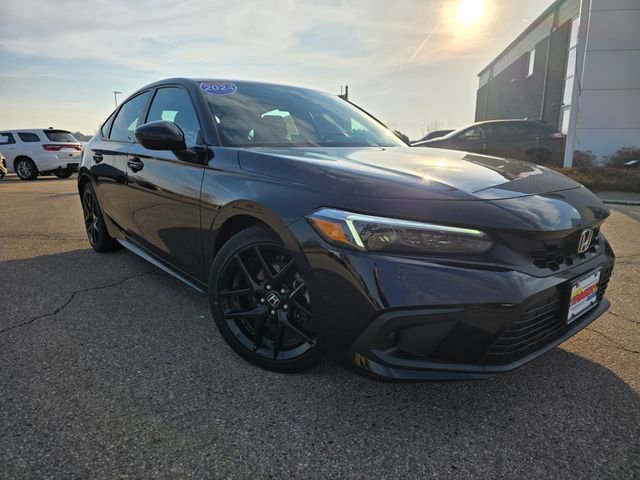 Used 2024 Honda Civic Sport image 2