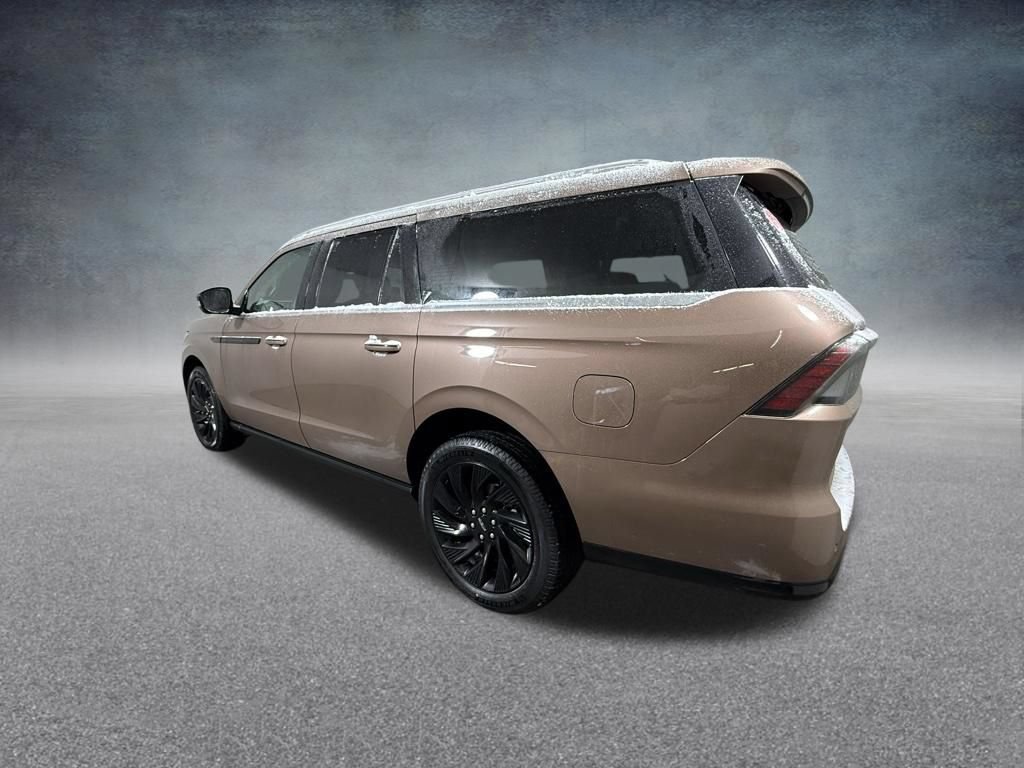 New 2025 Lincoln Navigator L Black Label AWD/4WD image 4