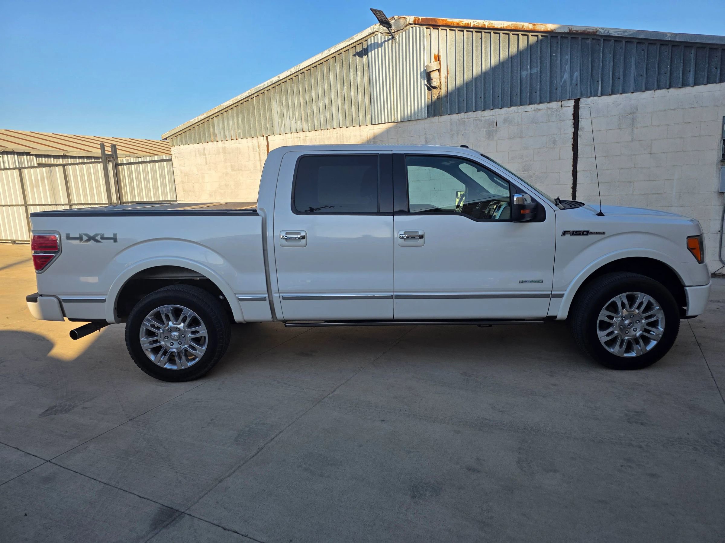 Used 2011 Ford F150 Platinum AWD/4WD image 10