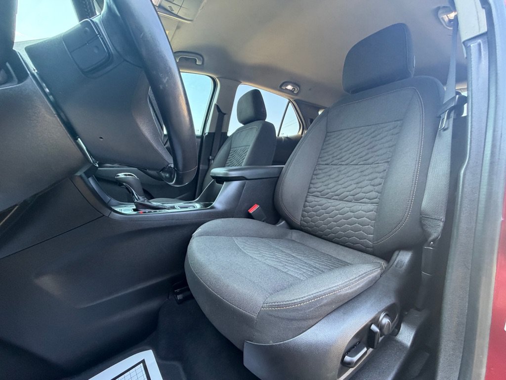 Used 2021 Chevrolet Equinox LT AWD/4WD image 7