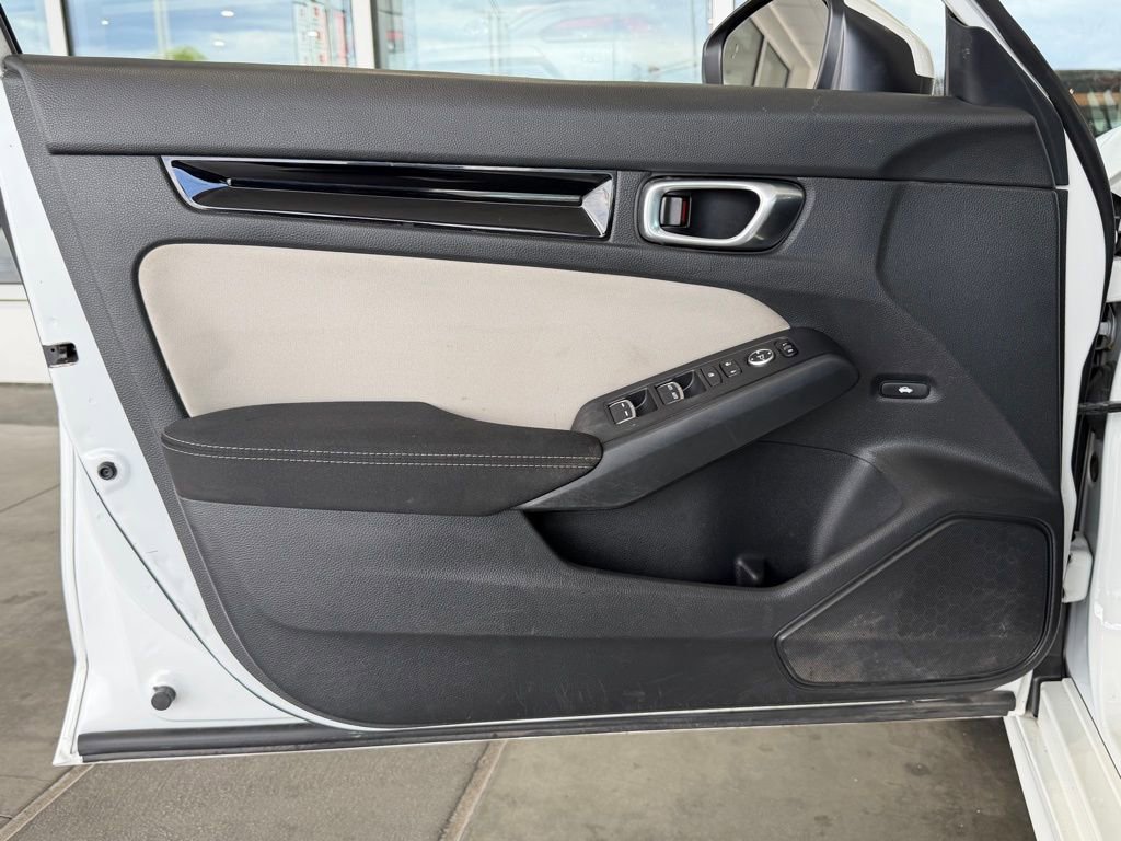 Used 2023 Honda Civic EX image 18