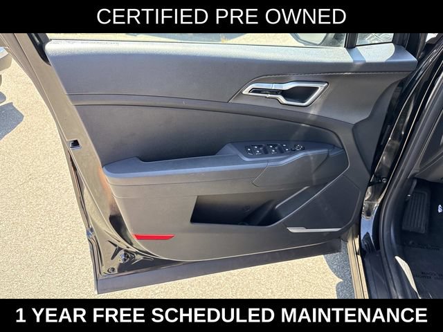 Used 2023 Kia Sportage LX AWD/4WD image 10