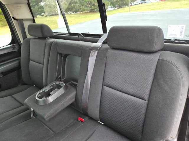 Used 2010 Chevrolet Silverado 2500 LT w/ Interior Plus Package AWD/4WD image 29