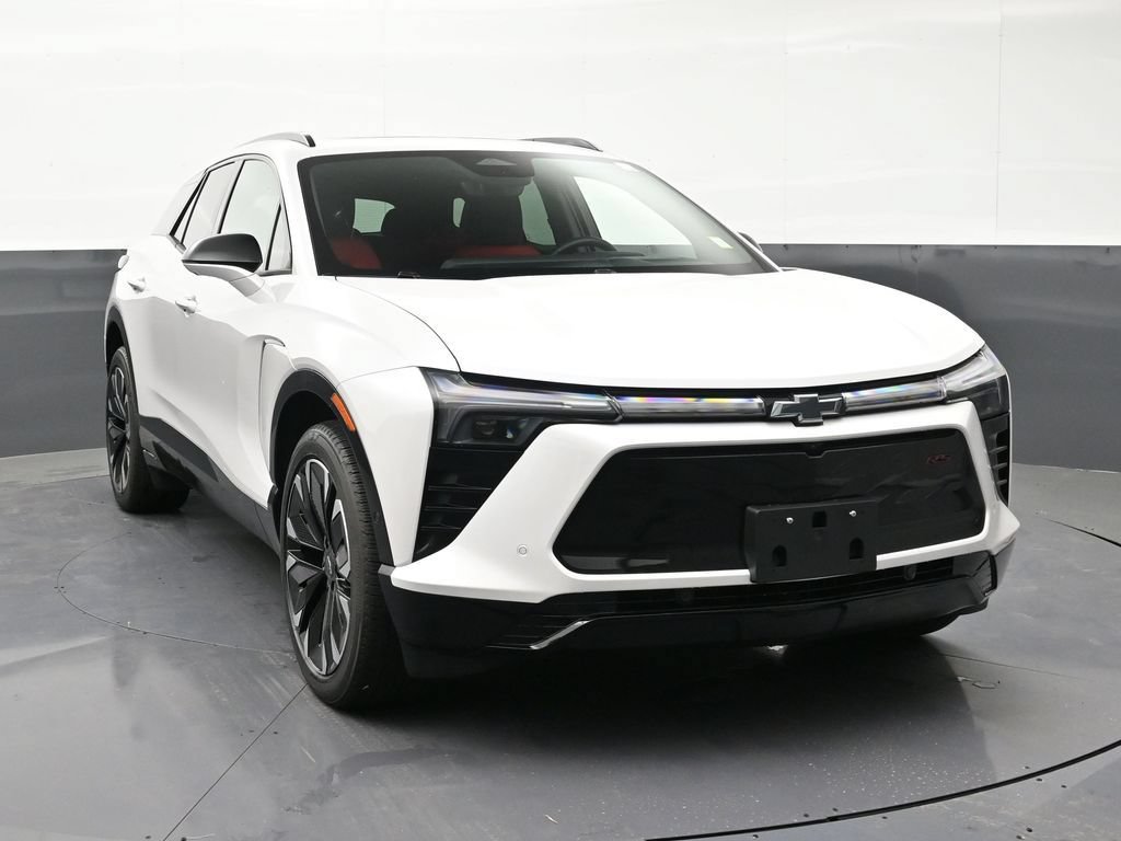 Used 2025 Chevrolet Blazer EV RS w/ Super Cruise Package AWD/4WD image 7